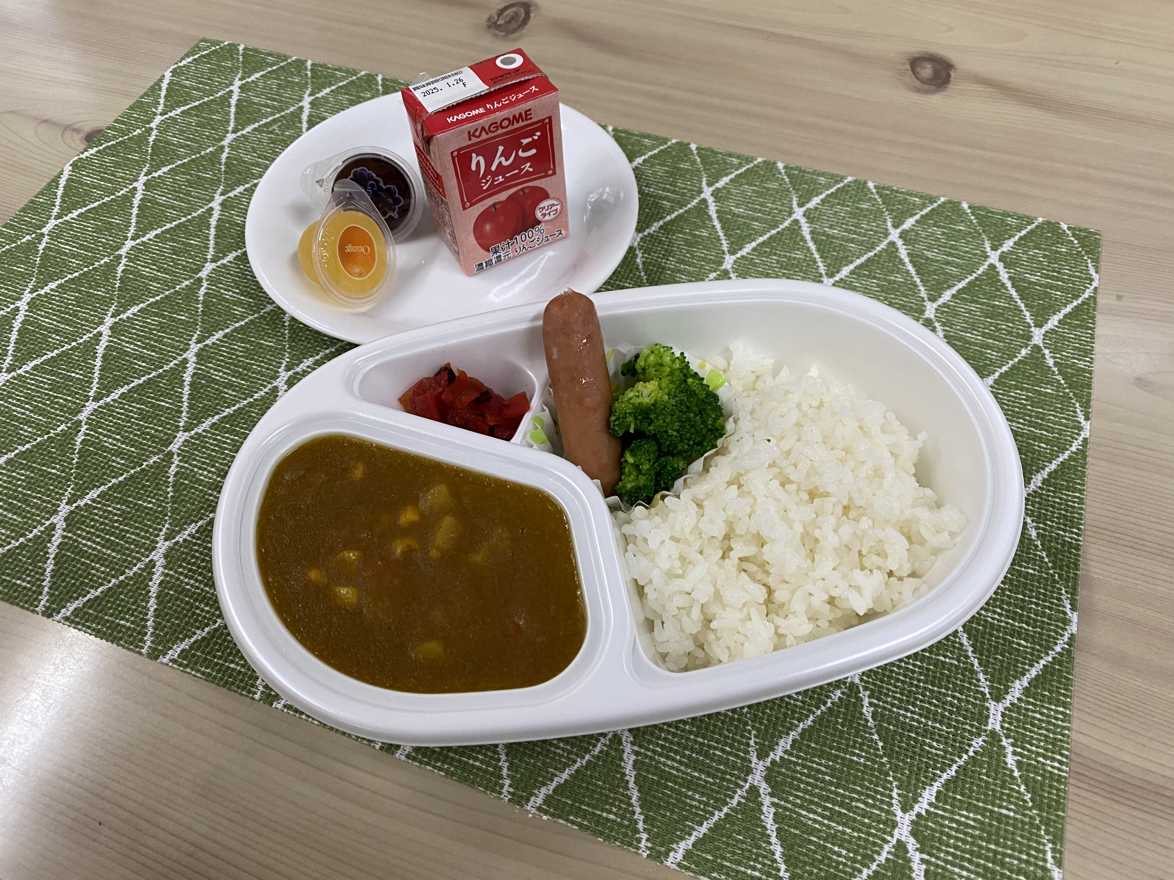 お子様カレー弁当